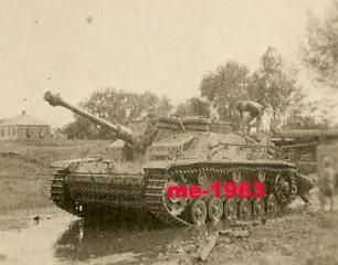 Imagine atasata: 1_Stug_Langrohr_Bad_in_Fluss__c.jpg