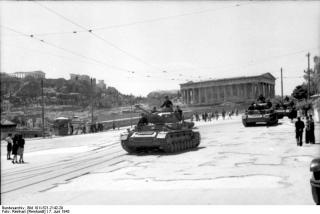 Imagine atasata: 00_1_Bundesarchiv_Bild_101I_521_2142_29_2C_Athen_2C_Panzer_IV.JPG