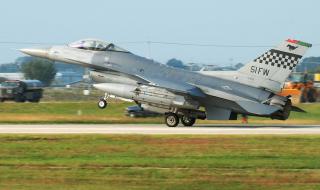 Imagine atasata: General Dynamics F-16CG-40-CF Fighting Falcon 89-2020 (cn 1C-173) 07.10.2007 Osan South Korea.jpg