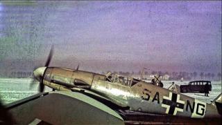 Imagine atasata: Bf-109F4-Stammkennzeichen-code-SA-NG-1942.jpg