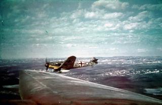 Imagine atasata: Bf-109G4-1F124-Hans-Peter-Dautzenberg-G2-WH-on-patrol-1943-44.jpg