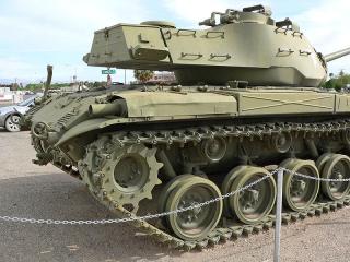 Imagine atasata: 800px-M41_Walker_Bulldog_at_Overton_6.jpg