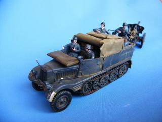 Imagine atasata: Sd.Kfz. 11 & 10,5 leFH 18 017.jpg