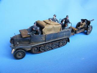 Imagine atasata: Sd.Kfz. 11 & 10,5 leFH 18 034.jpg