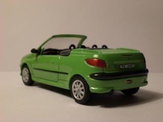 Imagine atasata: Peugeot_206_11.jpg