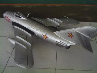 Imagine atasata: Mgc_151184_MIG17PF.jpg