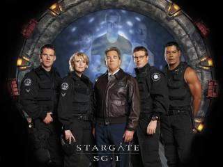 Imagine atasata: stargate_cast.jpg