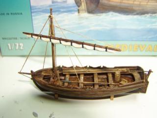 Imagine atasata: 01_Medieval_Life_Boat.jpg